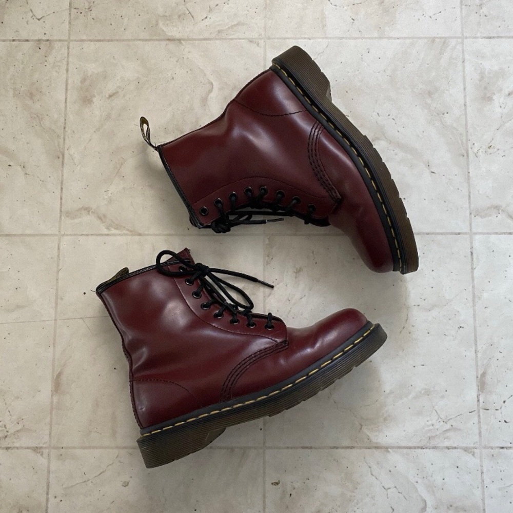 $180 Dr. Martens 1460 8-eye Burgundy Leather Lace-Up Combat Moto Boots Size 6 - Picture 4 of 15